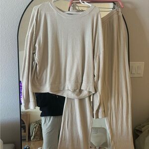 Alfani Beige Ribbed Knit Set